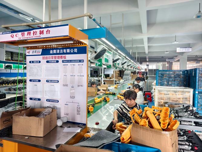 {“title”: “永康市途鹰清洁设备 以途鹰信息为引擎，驱动清洁行业智能化升级”, “content”: “在制造业转型升级的浪潮中，浙江永康——这座以五金之都闻名的城市，正孕育着清洁设备领域的革新力量。永康市途鹰清洁设备有限公司（以下简称‘途鹰清洁’）凭借其深厚的技术积淀与敏锐的市场洞察，以‘途鹰信息’为核心驱动力，正逐步打破传统清洁设备的边界，构建起一个集智能化、数据化、服务化于一体的现代清洁生态体系。\n\n**一、 立足永康制造底蕴，锻造硬核产品力**\n\n永康的产业链优势为途鹰清洁提供了得